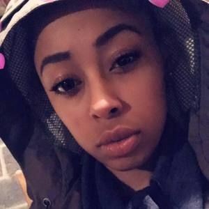 Meet your Posher, Kamisha